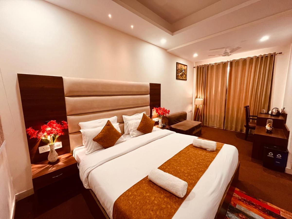 Hotel Prayag Inn Haridwar Bagian luar foto